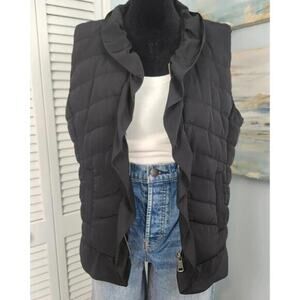Black Puffer Vest size Small Charlie Paige Ruffle Quilted Vest